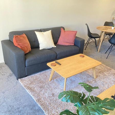 Cheerful 2 Bedroom Townhouse In Addington! 基督城 外观 照片