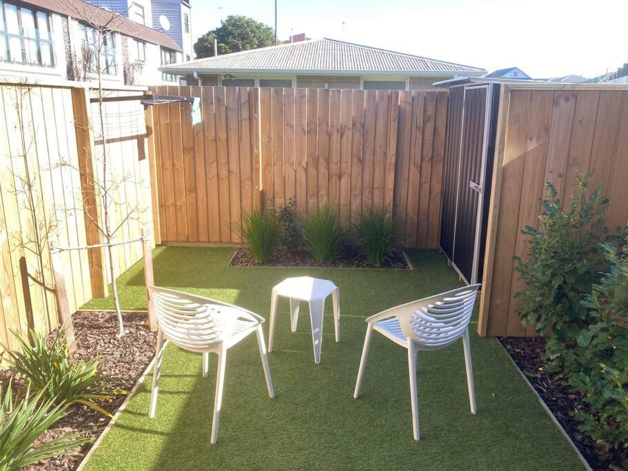 Cheerful 2 Bedroom Townhouse In Addington! 基督城 外观 照片